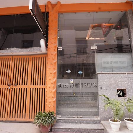 Hotel Tourist Palace New Delhi Exterior photo